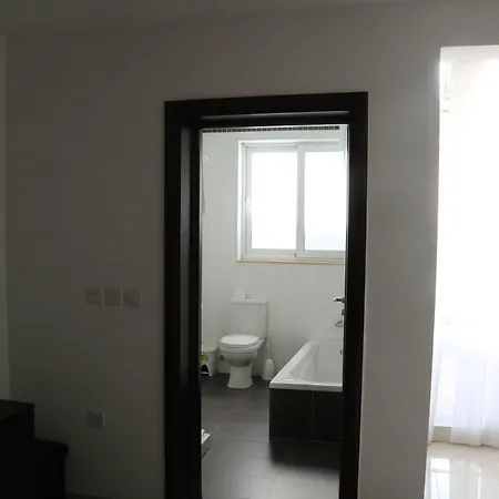 Instyle Aparthotel 3*