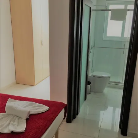 Instyle Aparthotel