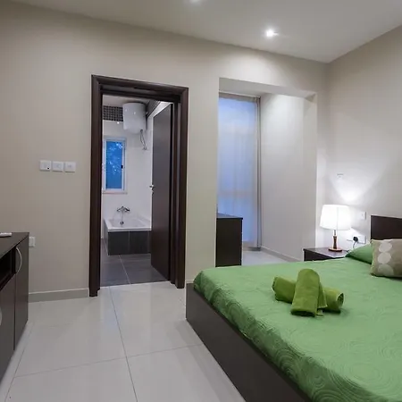 Instyle Saint Julian's