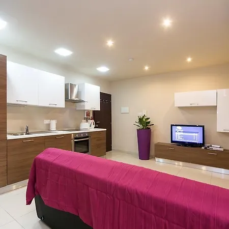 Aparthotel Instyle Saint Julian's