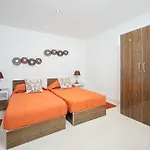 Instyle Apartahotel 3*