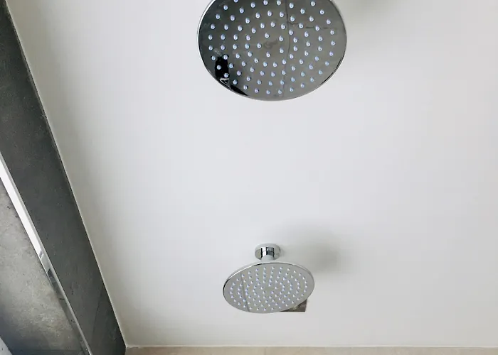 Instyle Aparthotel 3*