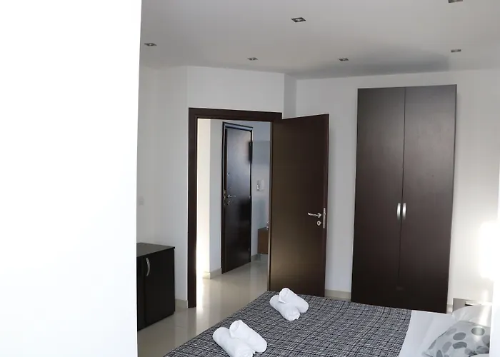 Aparthotel Instyle San Ġiljan